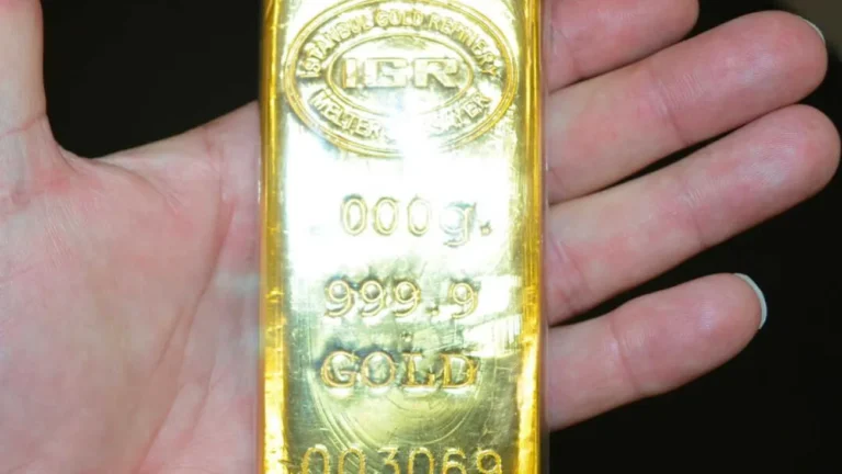 Héritage d'un lingot d'or : trois règles essentielles à connaître Héritage d'un lingot d'or : trois règles essentielles à connaître | 10 Min Finance